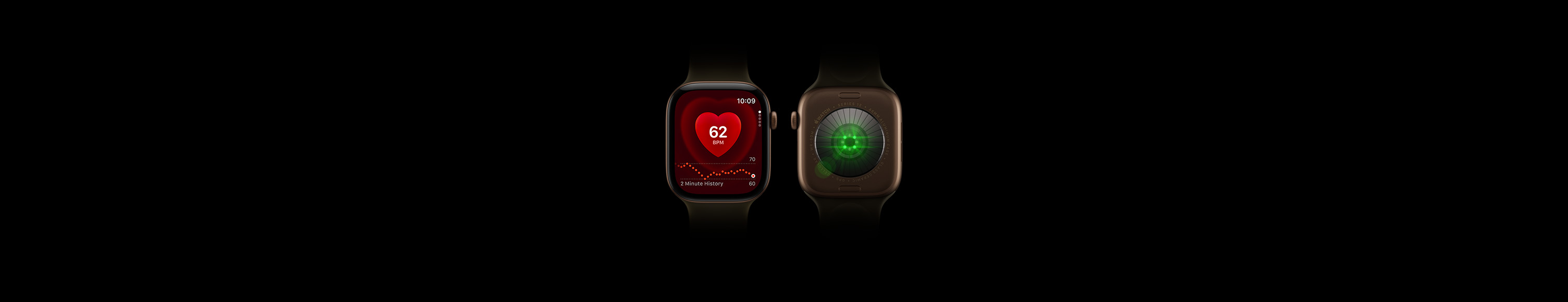 Два Apple Watch Series 12, алуминиев корпус, тъмен бронз, маслинена спортна каишка, единият е показан отпред с приложението Сърдечна честота, другият показва задната страна със Система за здравословно проследяване със светещи зелени LED светлини